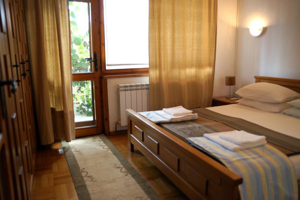 Guest House Barbov Obzor Rom bilde